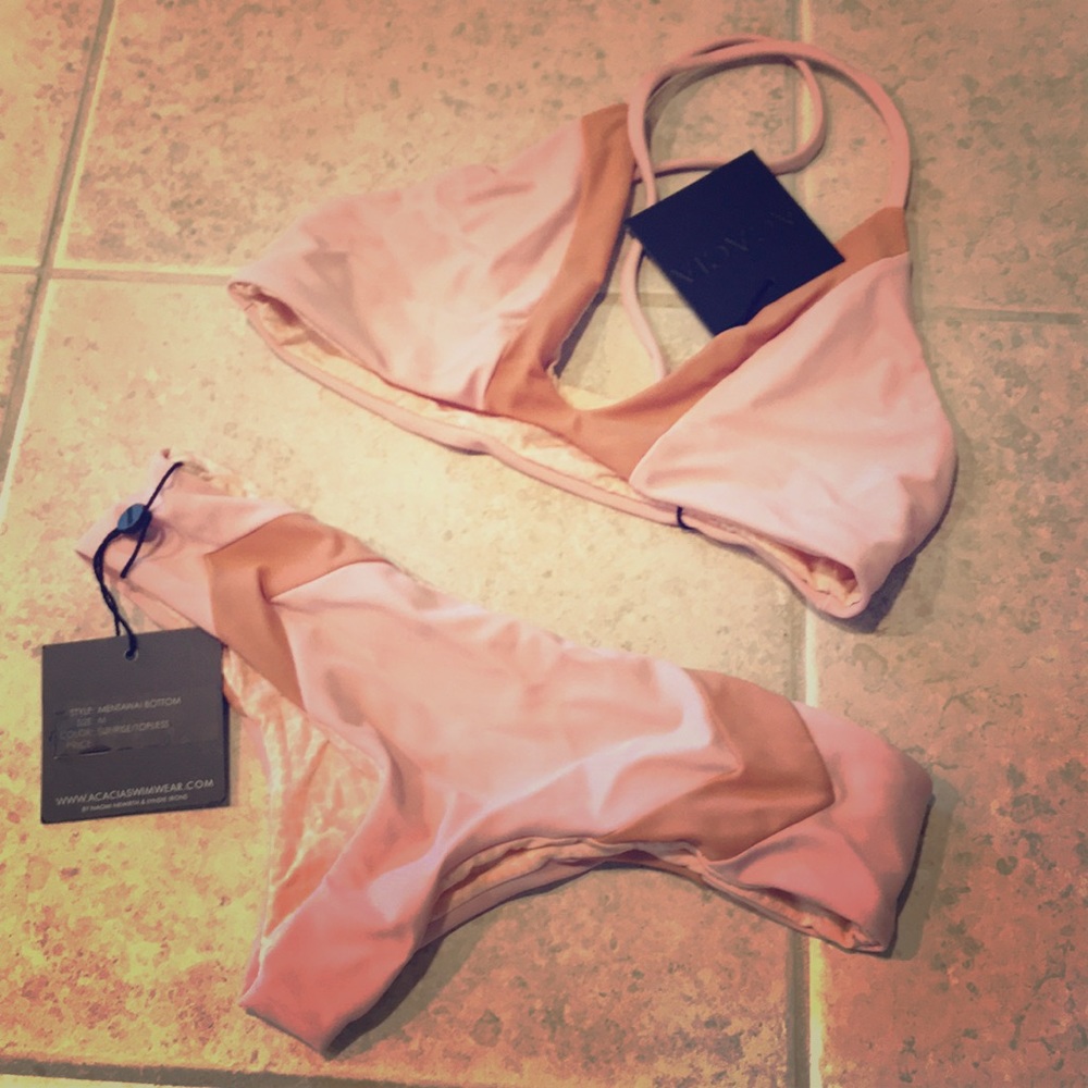 NWT! FINAL SALE Acacia mentawai. Pupukea.